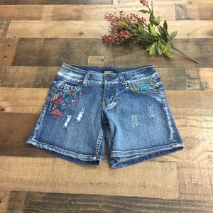 Celebrity Pink Native Embroidered Jean Shorts Sz 0